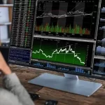 Exploring the Benefits of Online Trading Applications